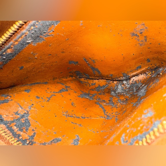 Louis Vuitton Vintage Monogram Trocadero 27 Crossbody Made in USA with COA - Picture 14 of 16